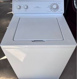 Whirlpool Ultimate Care Super Capacity Plus Washer