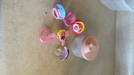 Formula storage n pacifiers