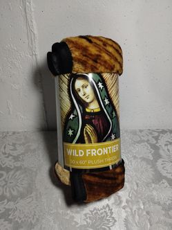 Guadalupe Plush Throw Blanket 50x60 — Brand New