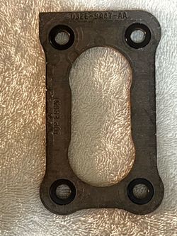 New  OEM Ford D32E-9447-AA  Holley Weber 2-Barrel Carburetor Flange Mounting Gasket