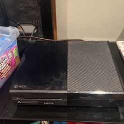 Xbox One 500GB With Games