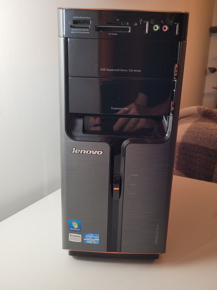 Desktop Computer (Lenovo IdeaCentre K330) (very good condition)