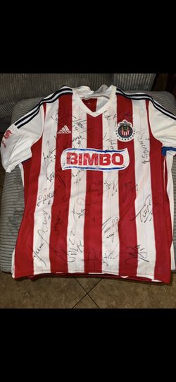 Chivas Jersey En Buenas Condiciones Es Talla Xl Firmada Por El Equipo Del 2015
