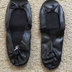 DrScholl’s for her fast flats size (7-8) Excellent condition 