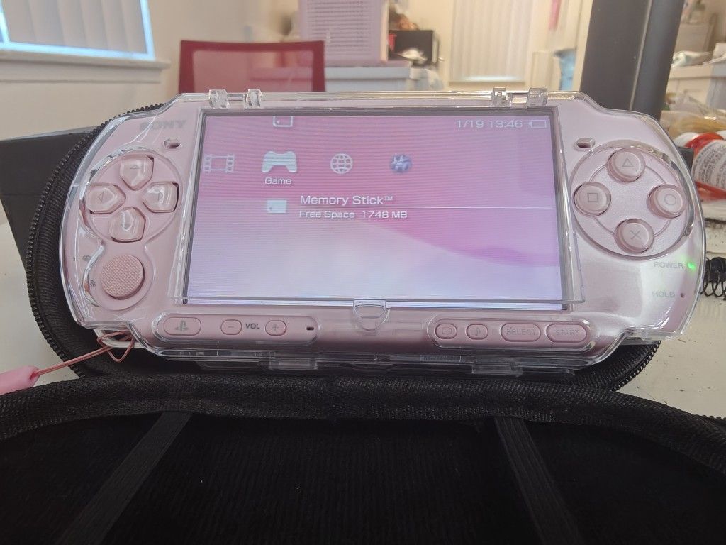 Psp 3000 Console Comes With Games 250$