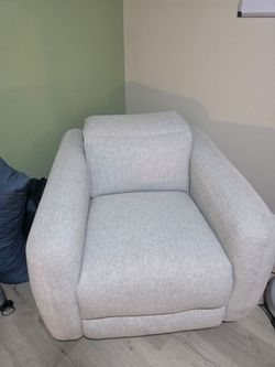 Recliner chair.