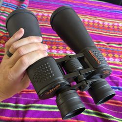 Binoculars 