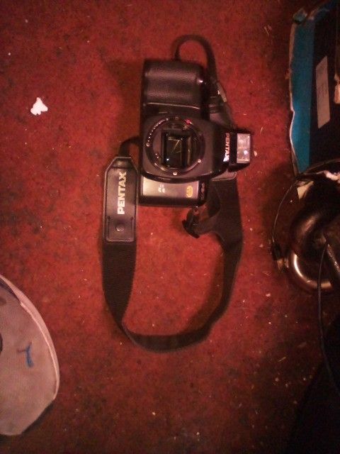 Pentax PZ-70 Slr Film