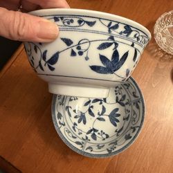 Set of 2 blue Japanese bowls