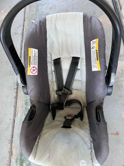 Baby trend car seat