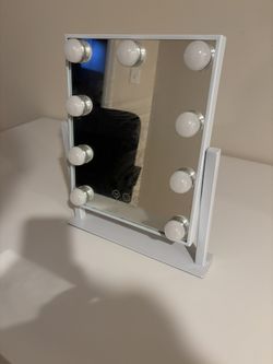 Vanity Mirror With Lights