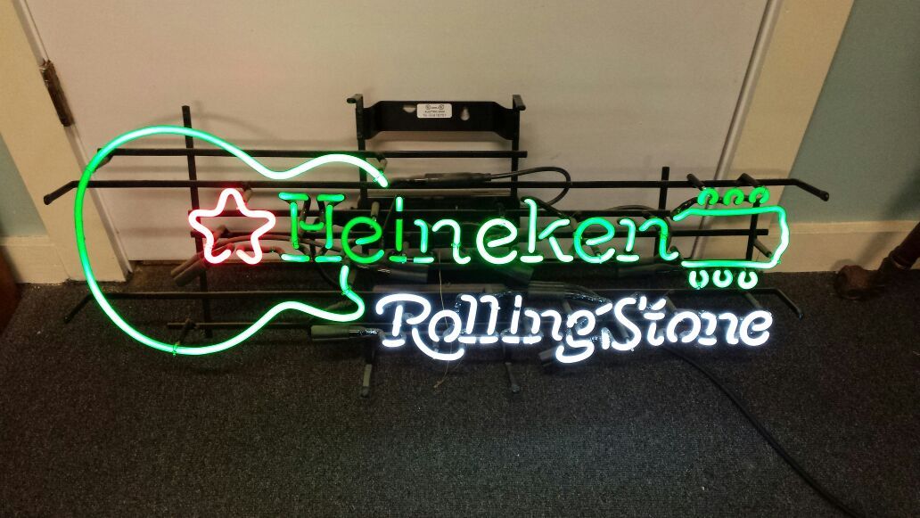 Heineken rolling Stones neon sign