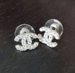 Crystal Stud Earrings Clear