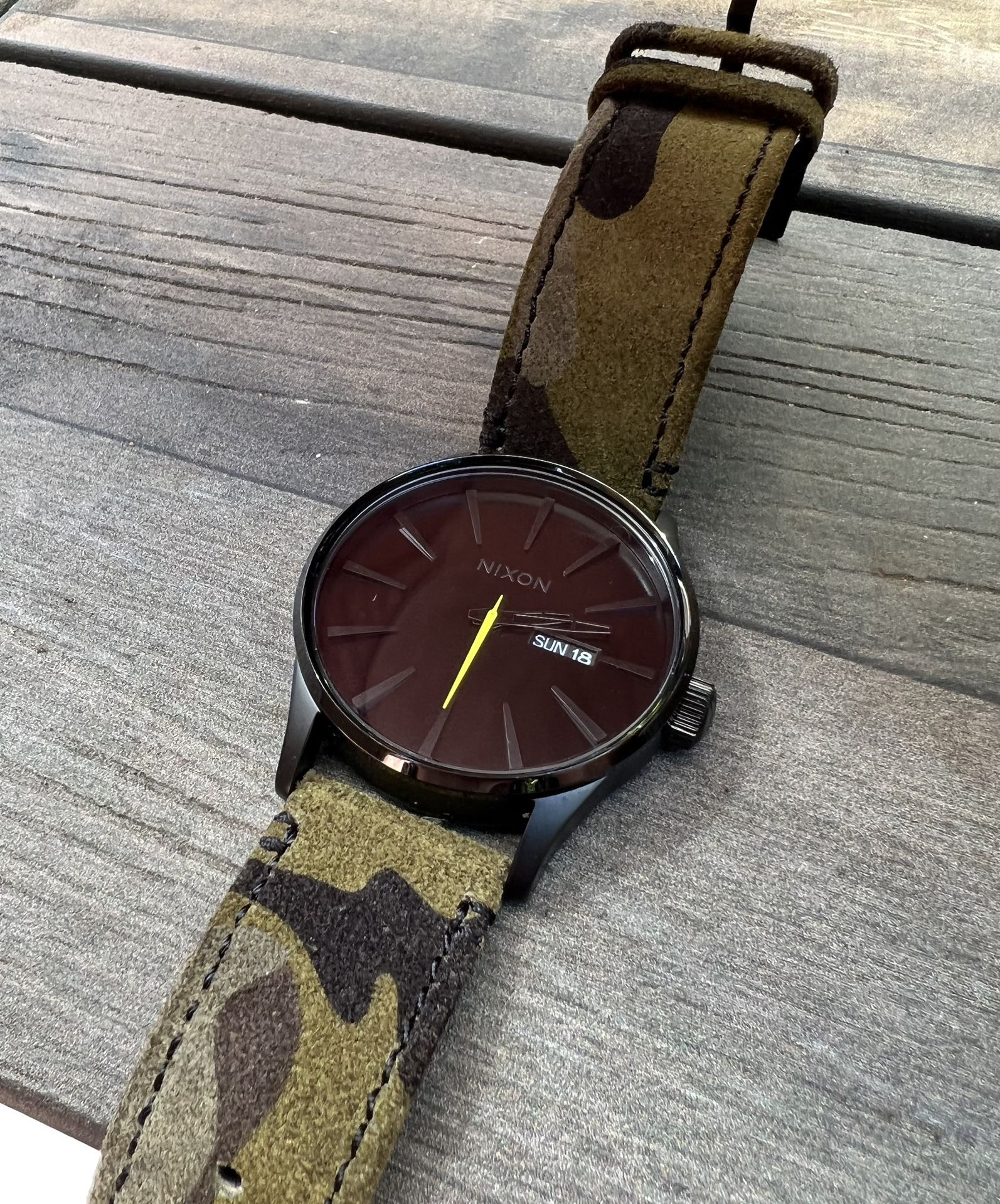 Nixon sentry best sale camo