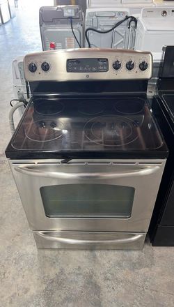 GE Stainless Electric Range – Smooth Top, Tested