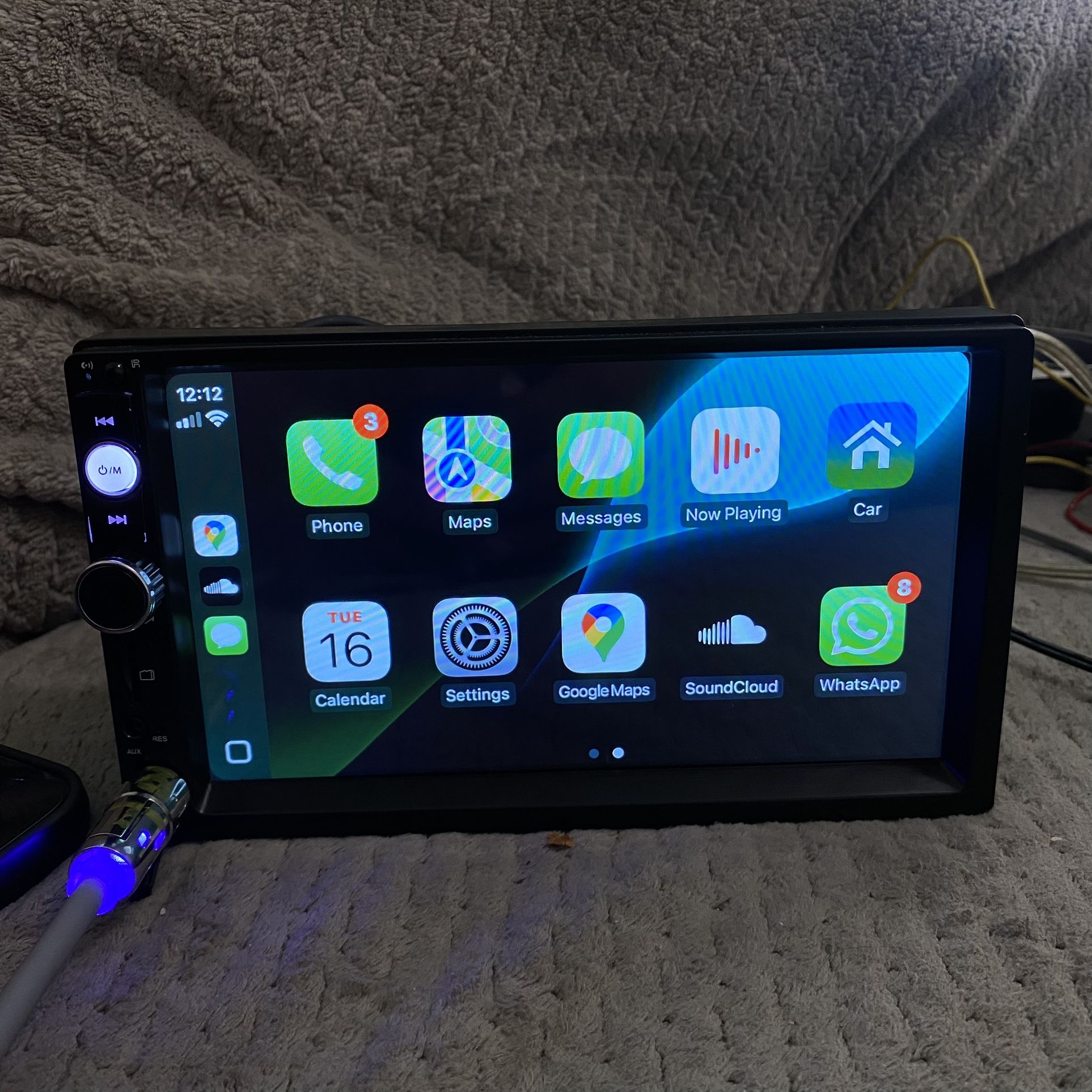 Like New Apple Car Play Radio
