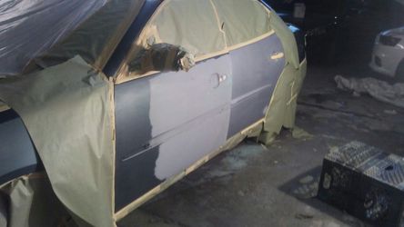 Trabajo de body shop y pintura d carros