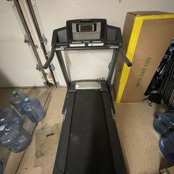 NordicTrack Viewpoint Treadmill