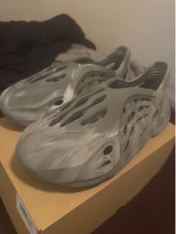 Adidas Yeezy Foam Runner MX Granite - Sz. 12