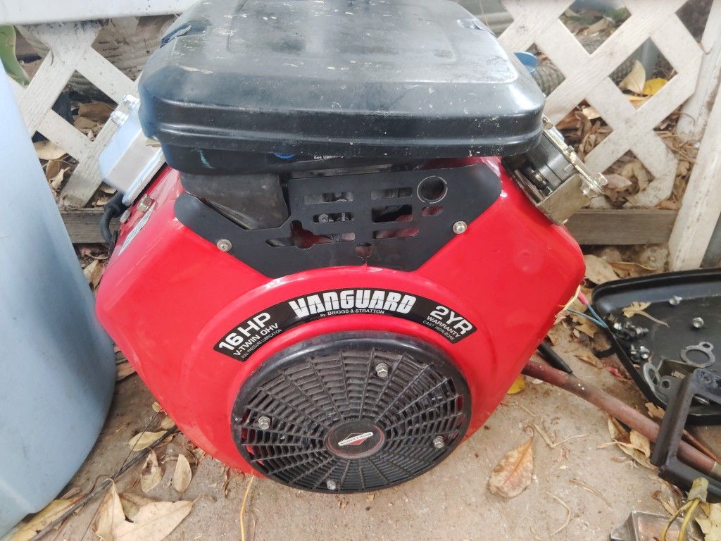 16 HP Vanguard Motor
