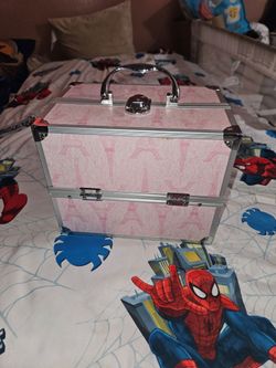 Make up/squishy  organizer