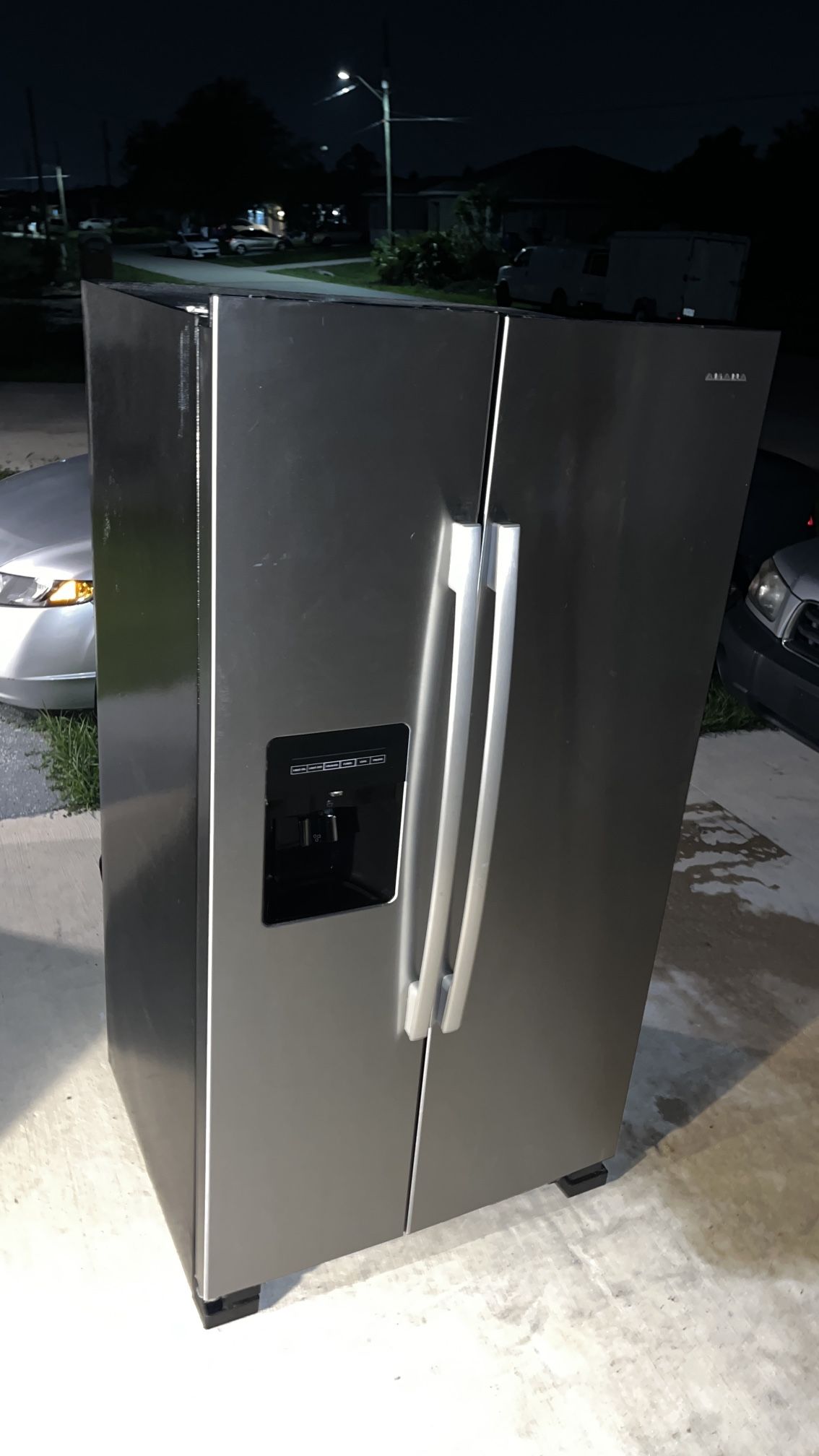 Refrigerator