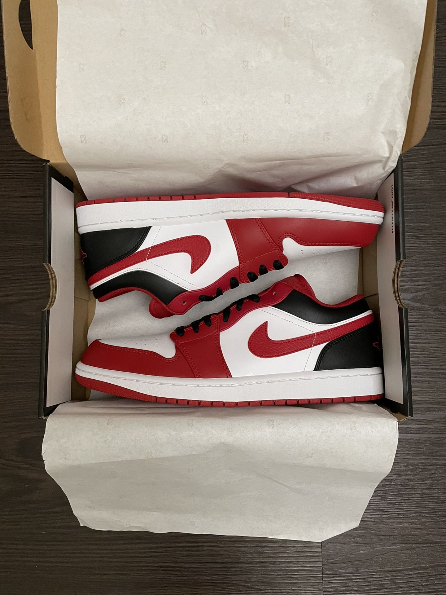 Nike Air Jordan 1 Low Reverse Gym Red Menβs Size 8, 10.5, 11, 11.5 and 12US !! Read Descriptionβ€οΈ