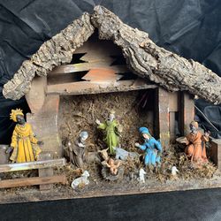 Vintage Nativity Crèche 