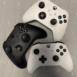 Xbox One Controllers