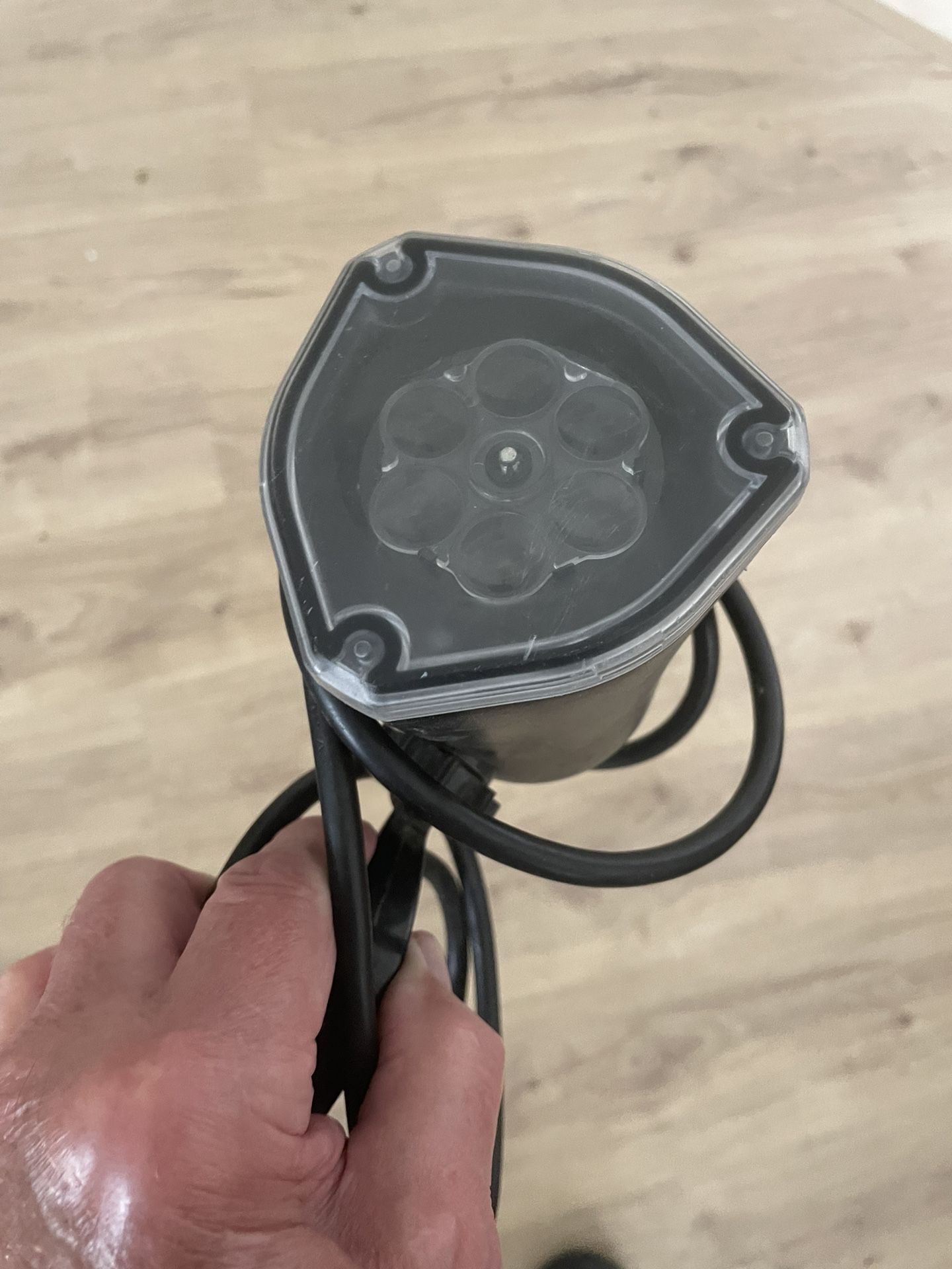 Rotating LED Yard Light