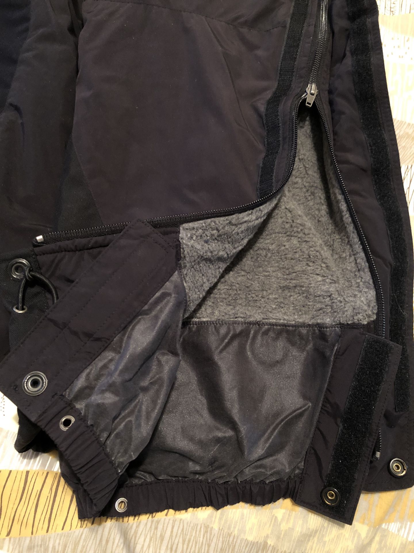 Patagonia Mens’s Ski Snow Bib pants