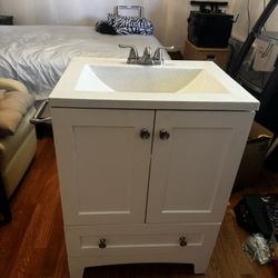 White Vanity Complete 24”