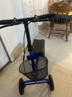 Knee scooter
