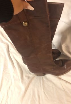 Coach boots size 8.5