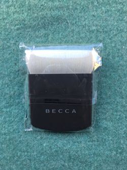 Becca the One perfect brush
