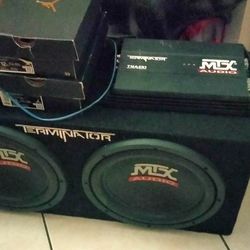 MTX Audio 12" Woofers Small Box With Terminator MTX Amp. 