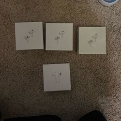 Airpods *SEND OFFERS*