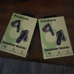 Skull Candy headphones