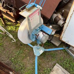 Jugs Softball Pitching Machine
