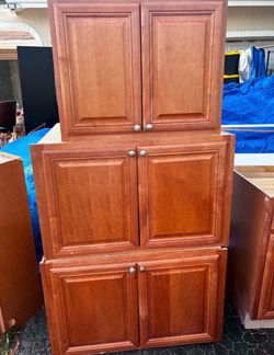9 Cabinets 1 Bottom 8 Tops- Solid Wood
