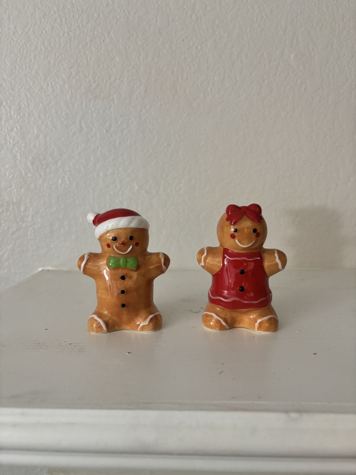 Gingerbread Salt and Pepper Shaker Set