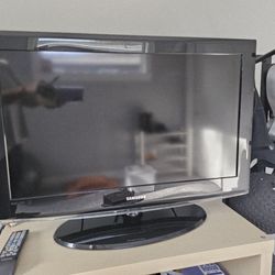 Samsung TV and Sony DVD Player