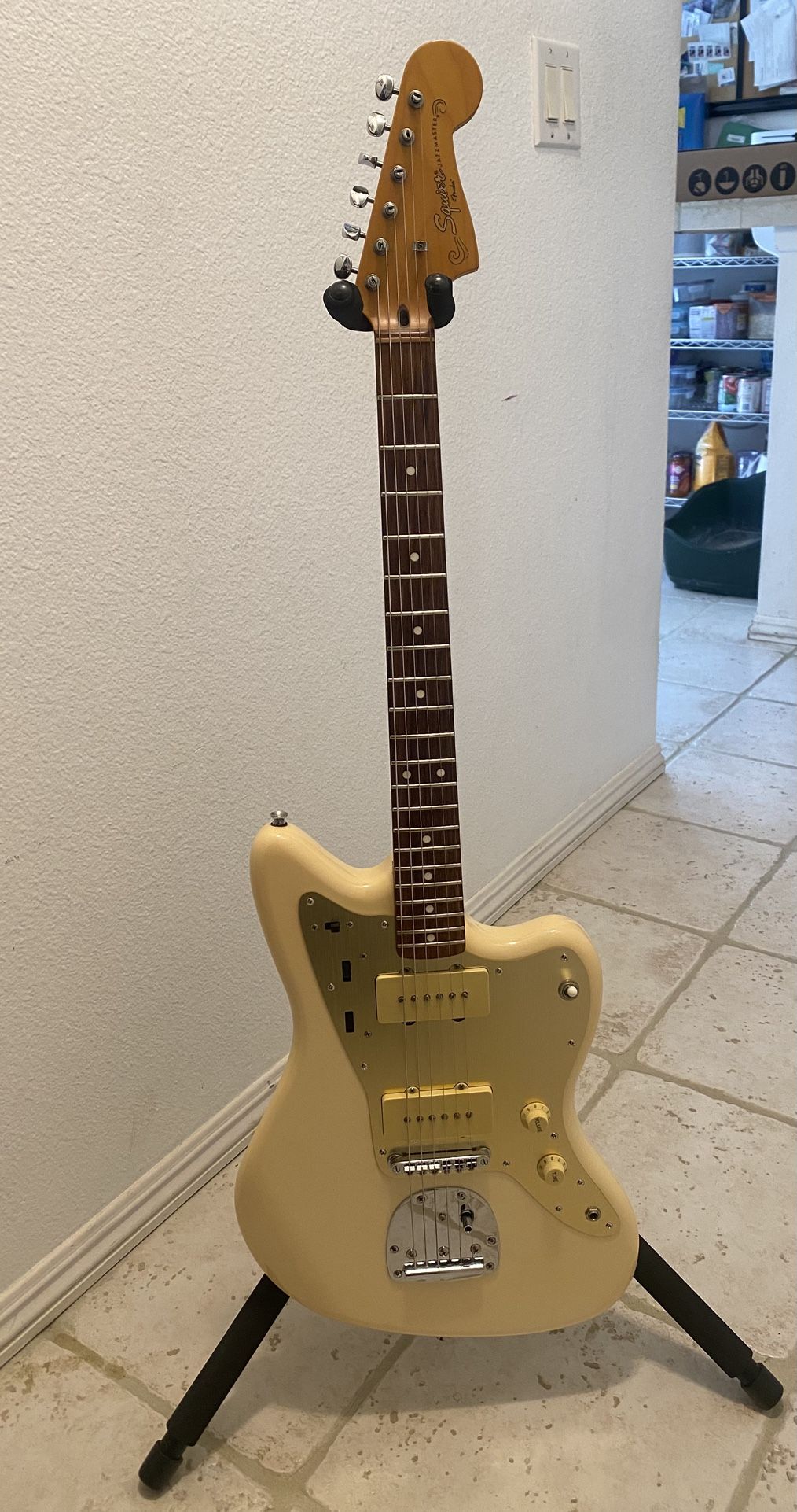 2015 Squier J. Mascis Jazz Master guitar