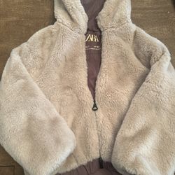 ZARA Kids Faux Fur Hoodie Jacket – Size 7 