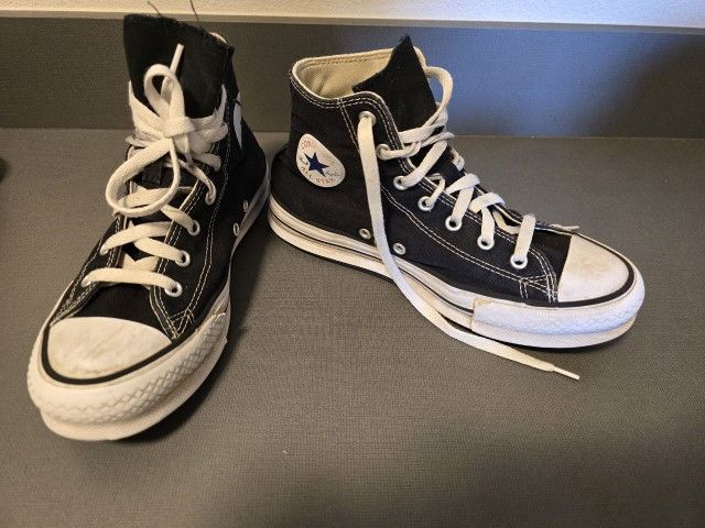 Converse Chuck Tayler Womens High Tops
