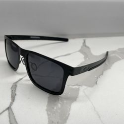Black Metal Holbrook Prizm Sunglasses - New