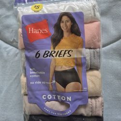 Hanes 6 Briefs Size 7 NEW!