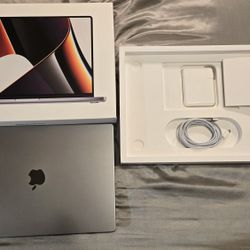 16" M1 Pro MacBook Pro 32 GB RAM Apple care until Jul 28 2025