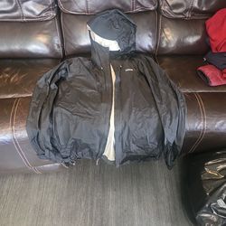 Mens Large Black Patagonia Waterproof Wind Proof Jacket
