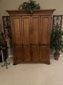 Computer Work Station (Hooker)